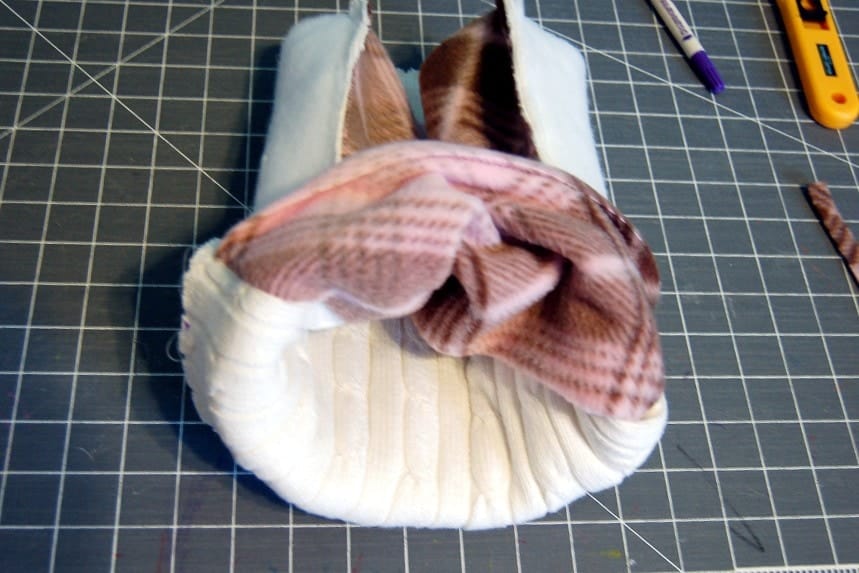 Hand Warming Muff Tutorial Scattered Thoughts of a Crafty Mom by