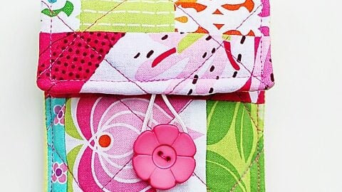 Image for Quilted Pocket Camera Cover Tutorial