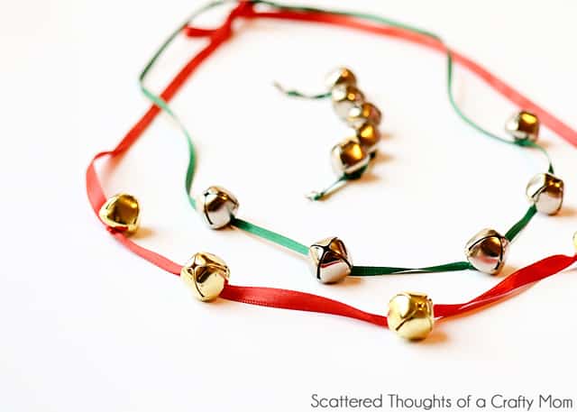 Jingle Bell Chain Link Bracelet - Craft Project Ideas