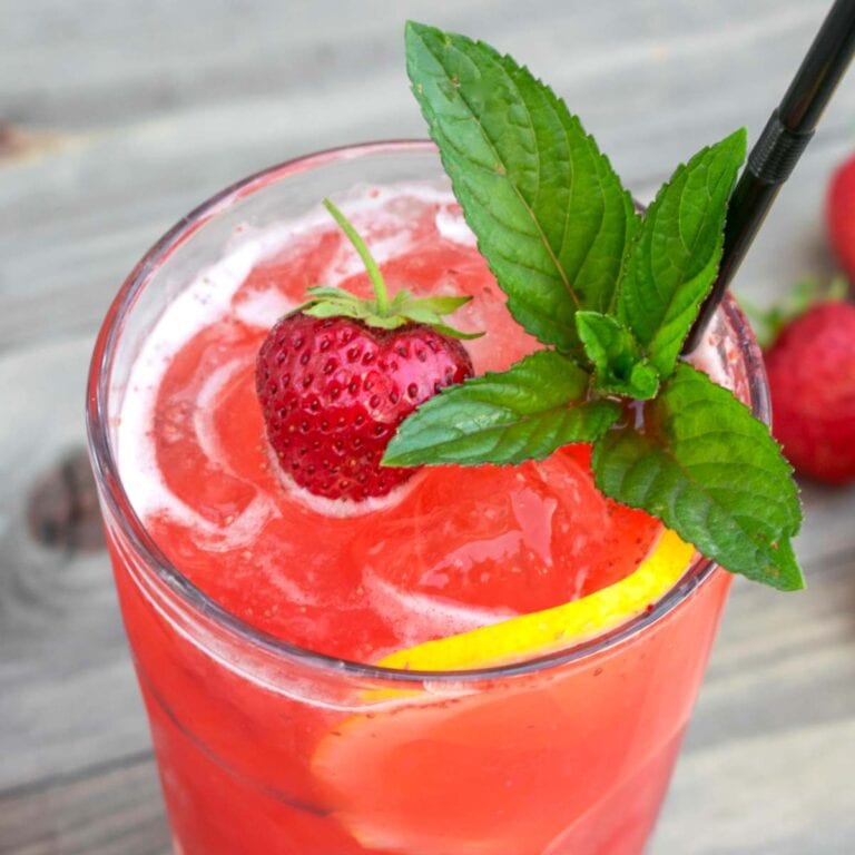 easy strawberry lemonade