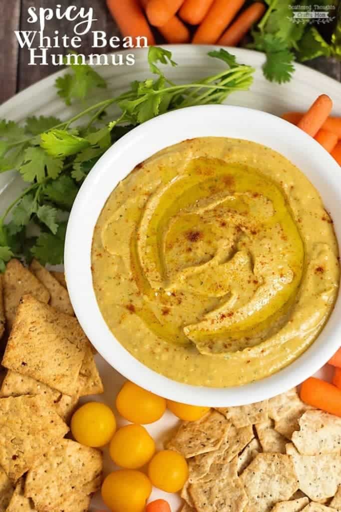Power Snacks: Spicy White Bean Hummus