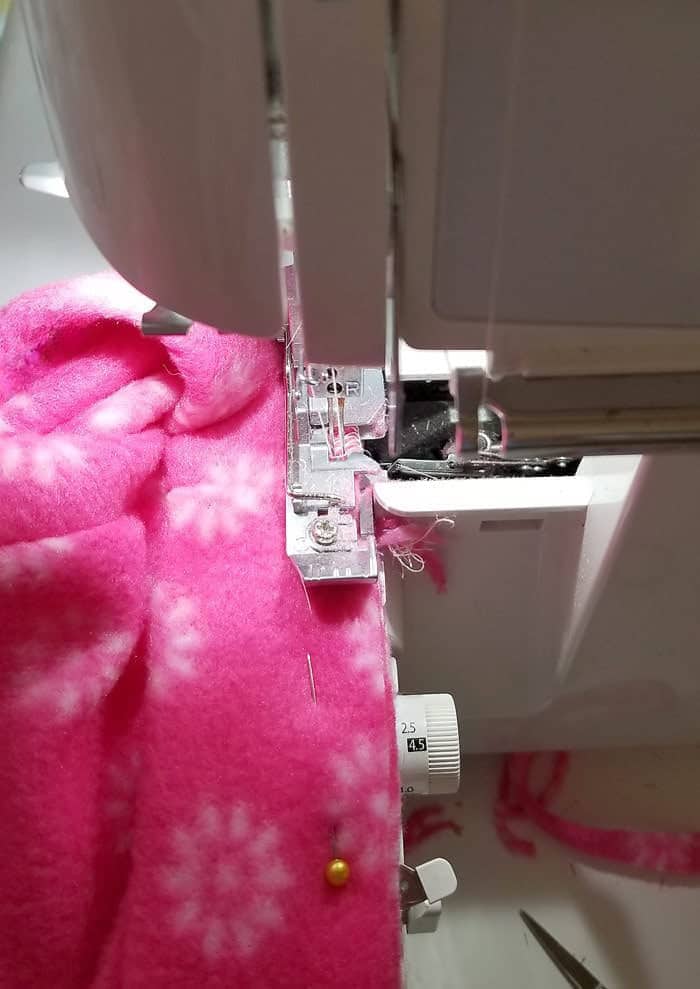 make a fleece pom pom beanie