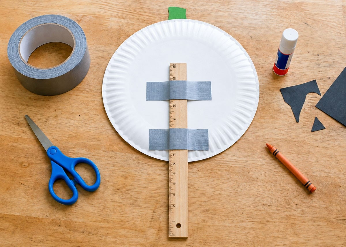 how to make paper plate pumpkins