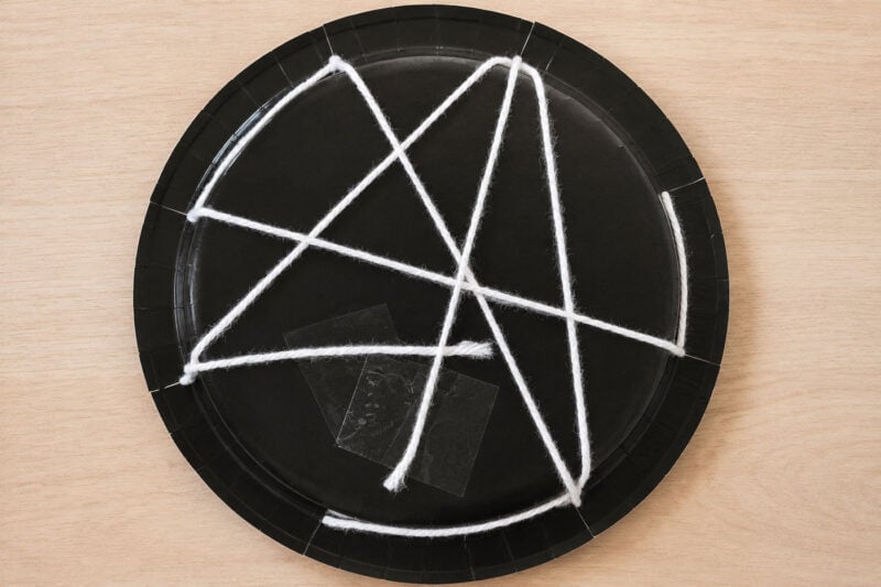 paper plate spider webs halloween craft