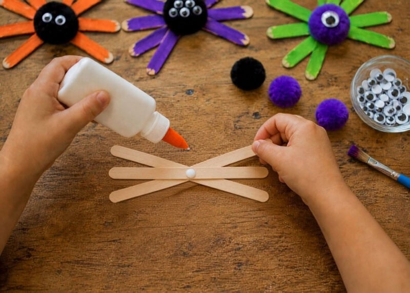 popsicle stick spiders halloween craft
