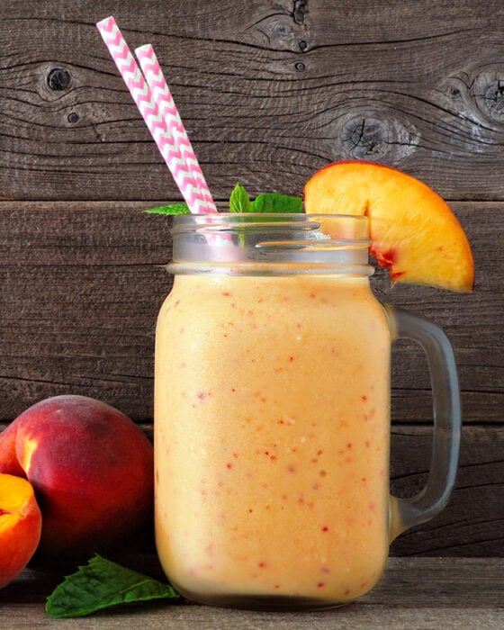 Peaches and Cream Smoothie (84 calories)
