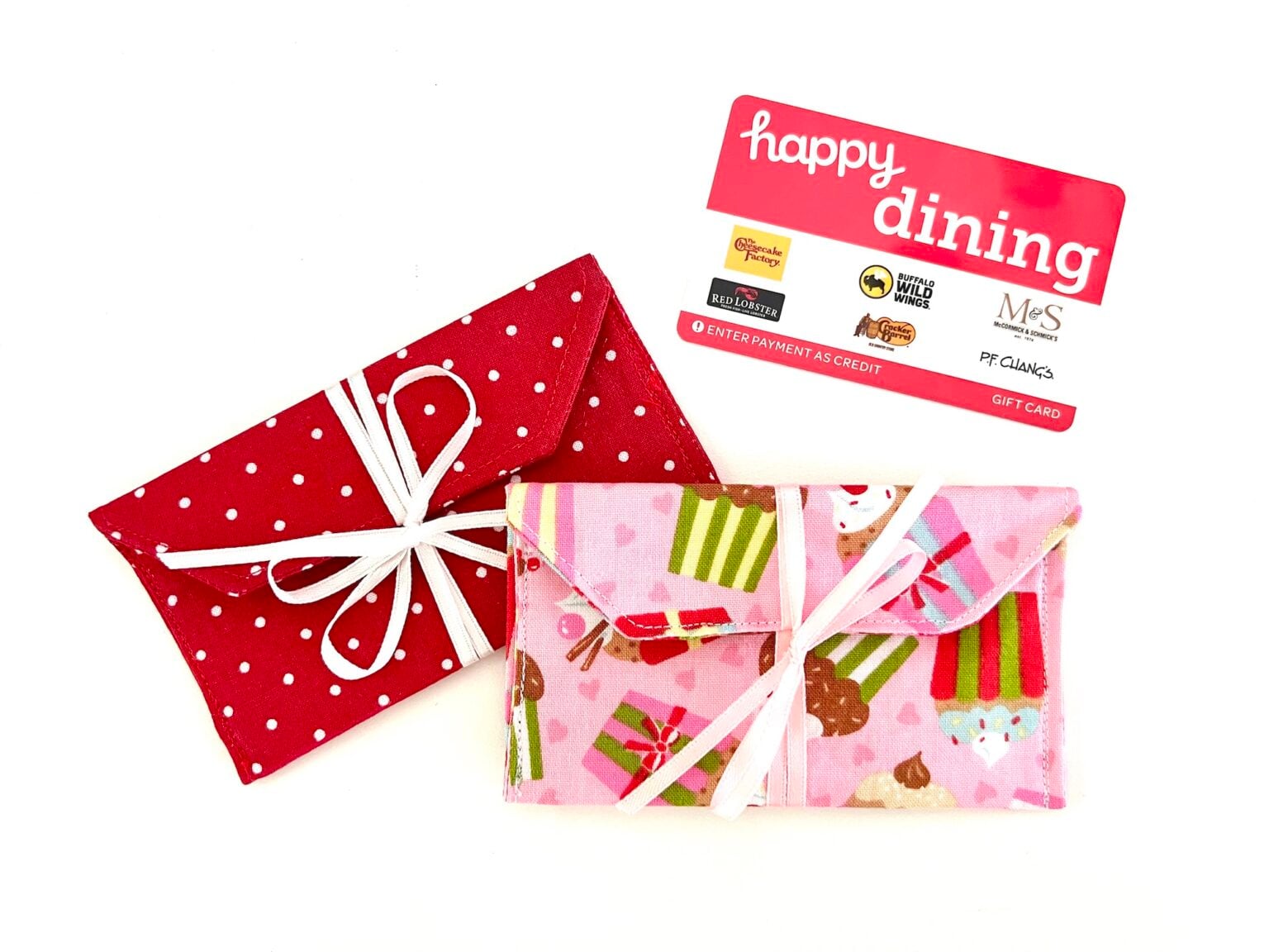 Easy fabric gift-card holder made with coordinating prints