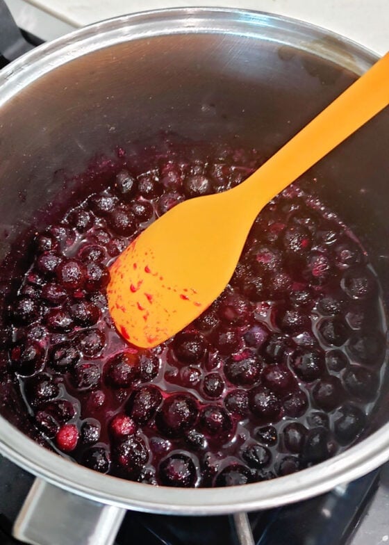 How to Make Blueberry Jam (no pectin recipe) Scattered Thoughts of a Crafty Mom by Jamie Sanders