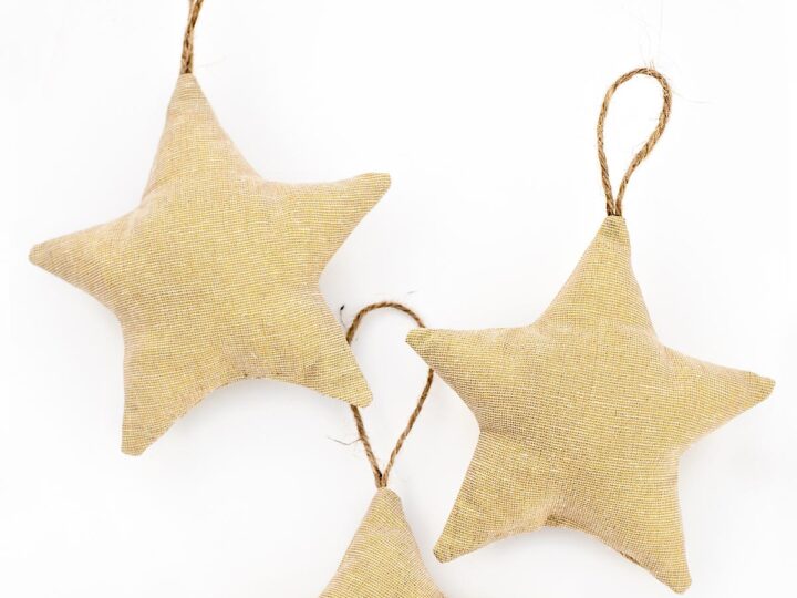 How To Make Natural Straw Star Ornaments - Sew Historically