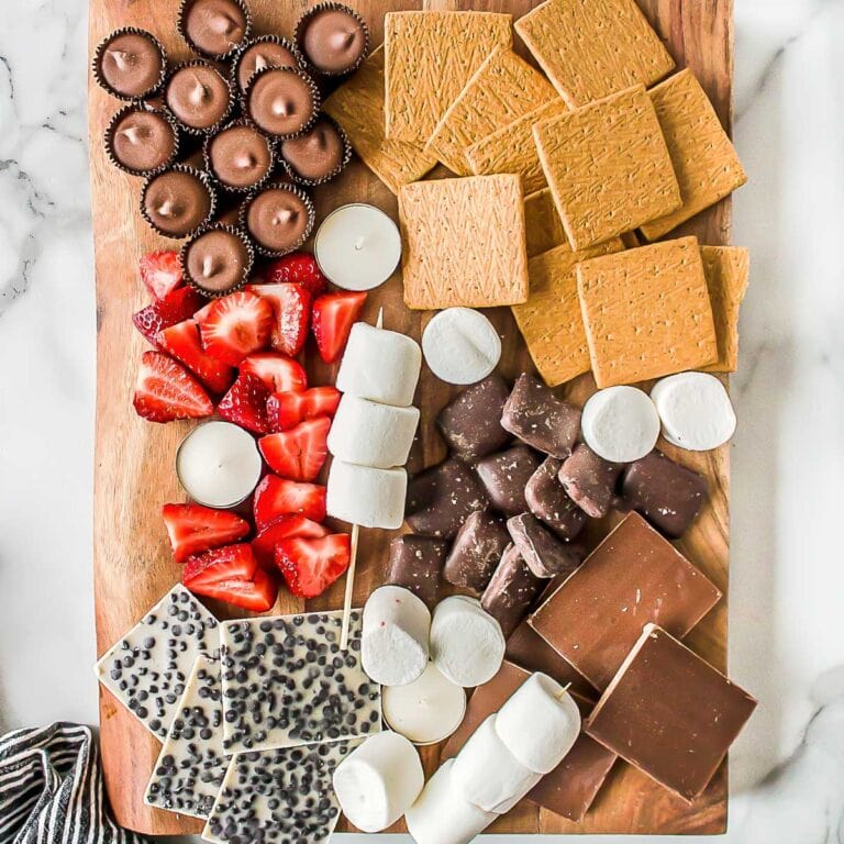 s'mores dessert board