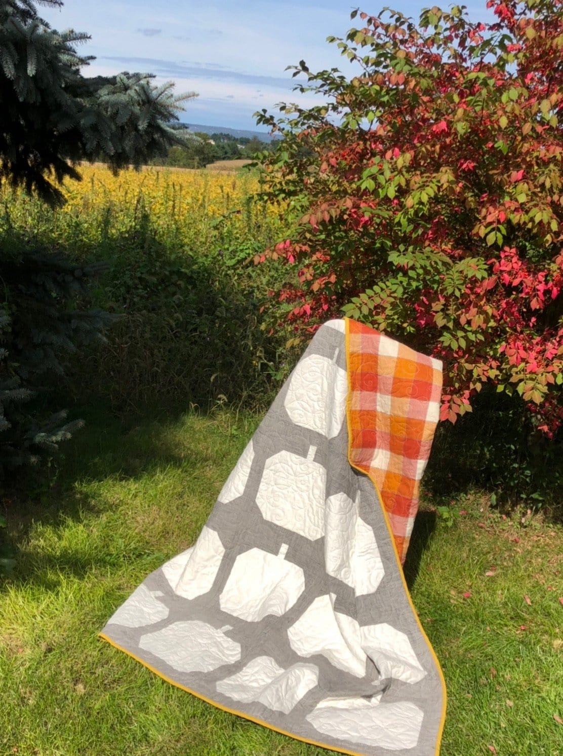 white pumkin halloween quilts