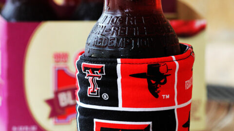 Image for DIY Insulated Fabric Beverage Holders (Koozies)