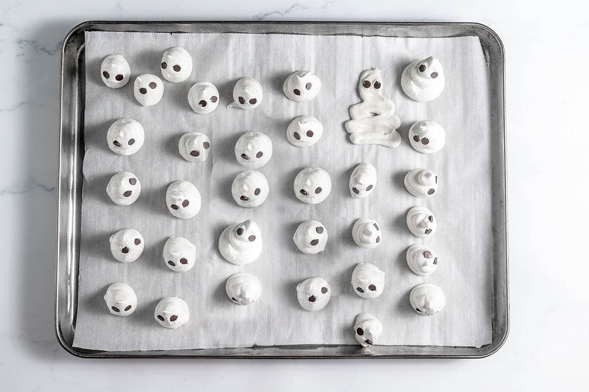 how to make meringue ghost cookies