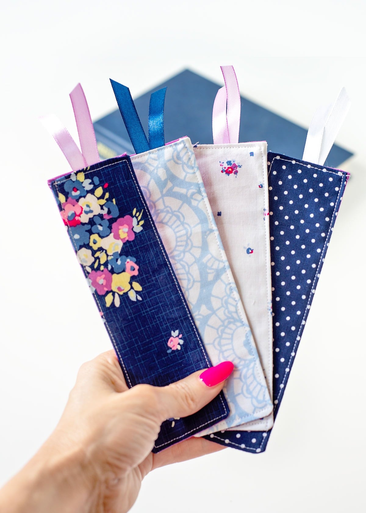 how to sew a fabric bookmark