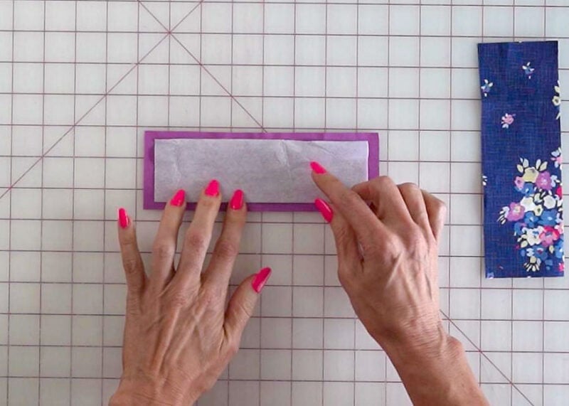 how to make a fabric book mark